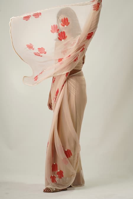 Meghstudio Hand Painted Embroidered Saree With Unstitched Blouse Piece 