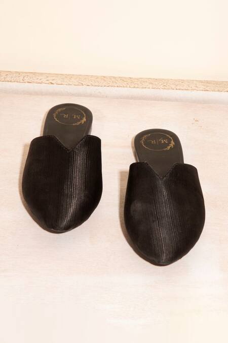 Shop Myra Black Plain Pointed Toe Mules at Aza Fashions Shop_Myra_Black Plain Pointed Toe Mules_at_Aza_Fashions