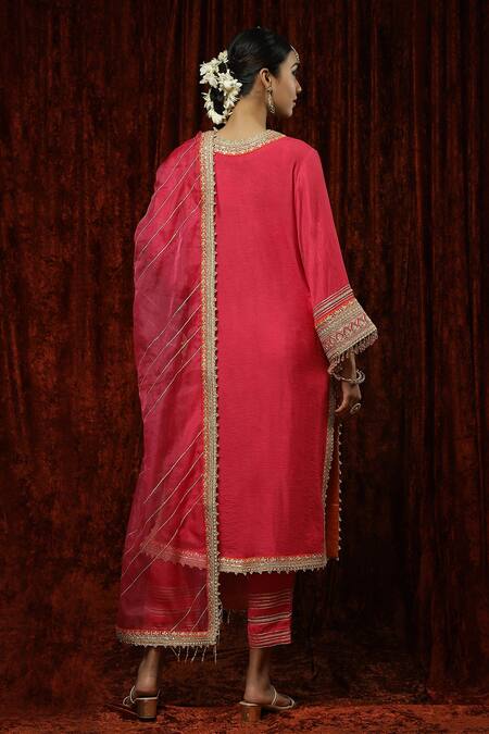 Shop Shikhar Sharma Pink Silk Chanderi Embroidered Pearl V Neck Kurta Pant Set at Aza Fashions Shop_Shikhar Sharma_Pink Silk Chanderi Embroidered Pearl V Neck Kurta Pant Set _at_Aza_Fashions