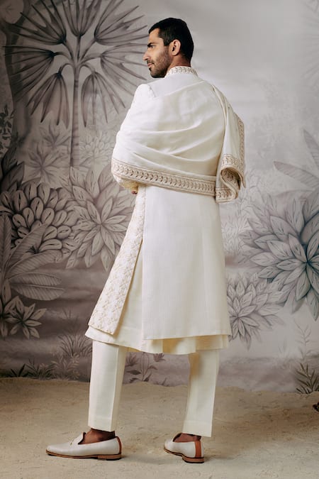 Philocaly Wheat Blooming Flower Embroidered Sherwani Set 