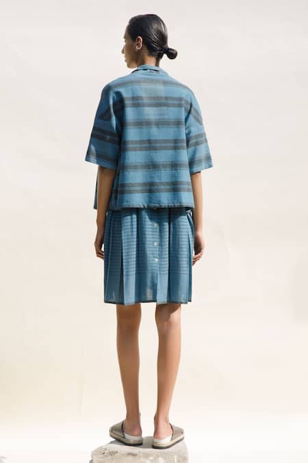 Urvashi Kaur Tenon Hand Block Print Cropped Jacket 