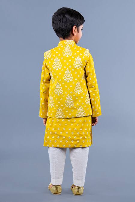 Shop Shining Kanika Yellow Cotton Poplin Tree Motifs And Floral Pattern Kurta Set at Aza Fashions Shop_Shining Kanika_Yellow Cotton Poplin Tree Motifs And Floral Pattern Kurta Set_at_Aza_Fashions
