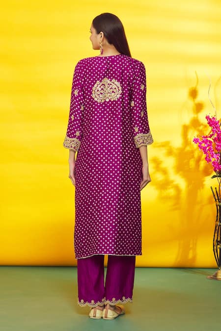 Shop_Surbhi Shah_Magenta Silk, Organza Embroidery Round Neck Bandhej Pattern Kurta Set _at_Aza_Fashions
