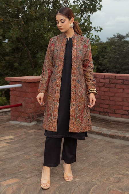 Safaa Sherine Woven Jacket Pashmina Kurta Set 