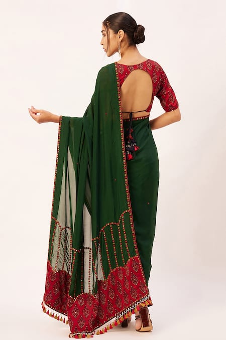 Shop Zariya The Label Green Silk, Modal, Placed Handblock Print Patch Pre-draped Saree With Blouse at Aza Fashions Shop_Zariya The Label_Green Silk, Modal, Placed Handblock Print Patch Pre-draped Saree With Blouse_at_Aza_Fashions