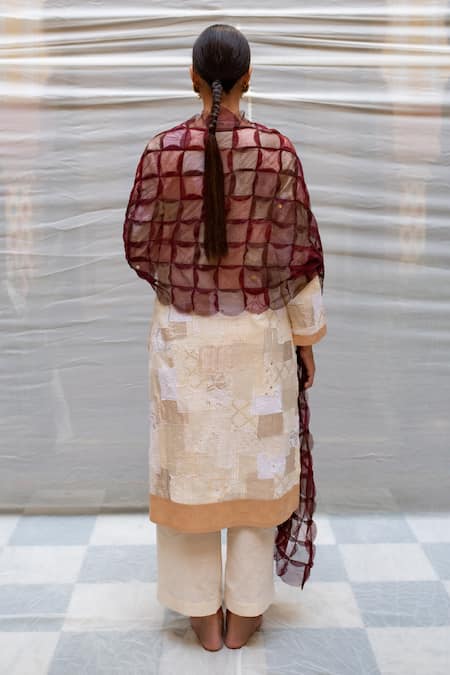 Priyanka Raajiv_Maroon Abhilasha Patch Work Stole _Online_at_Aza_Fashions