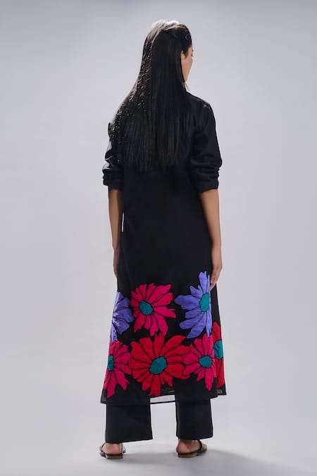Shop_Taika By Poonam Bhagat_Black Chanderi Embroidered Floral Round A-line Tunic Set _at_Aza_Fashions