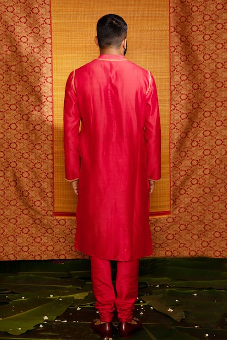 Deep Thee Sita Hand Embroidered Kurta Set 