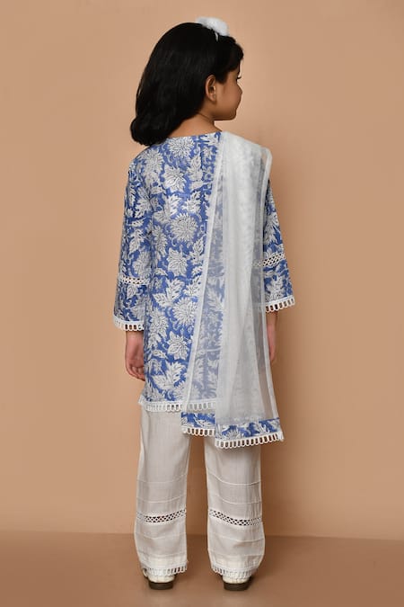 Shop_Pankhuri By Priyanka_Blue Cotton, Chiffon Lace Garden Hand Block Print Kurta Set _at_Aza_Fashions
