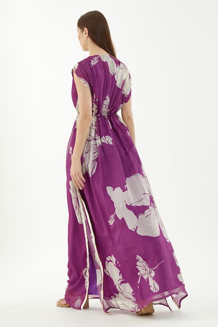 Shop Koai White Chiffon Floral V Neck Pattern Kaftan at Aza Fashions Shop_Koai_White Chiffon Floral V Neck Pattern Kaftan _at_Aza_Fashions