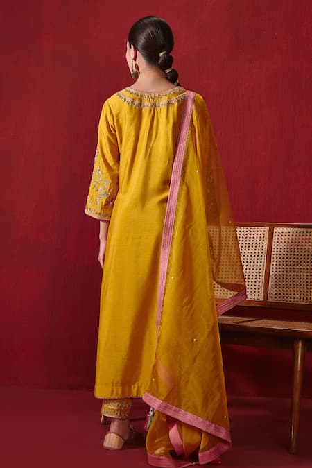 Shop Ajiesh Oberoi Yellow Organza, Silk, Rayon Embroidery Round Neck Preeti Long Kurta Set at Aza Fashions Shop_Ajiesh Oberoi_Yellow Organza, Silk, Rayon Embroidery Round Neck Preeti Long Kurta Set _at_Aza_Fashions