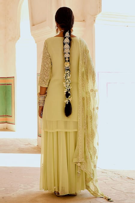 Karaj Jaipur Green Georgette Embroidery Boat Neck Chikankari Kurta Skirt Set Online at Aza Fashions Karaj Jaipur_Green Georgette Embroidery Boat Neck Chikankari Kurta Skirt Set _Online_at_Aza_Fashions