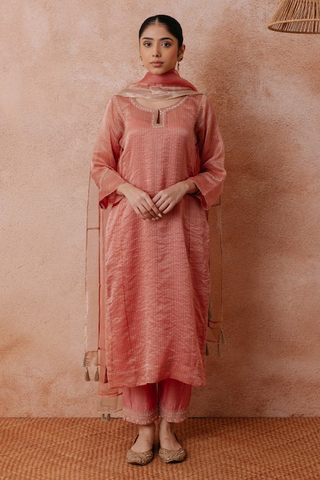 Label Mansi Nagdev Maheen Stripe Pattern Kurta Palazzo Set 