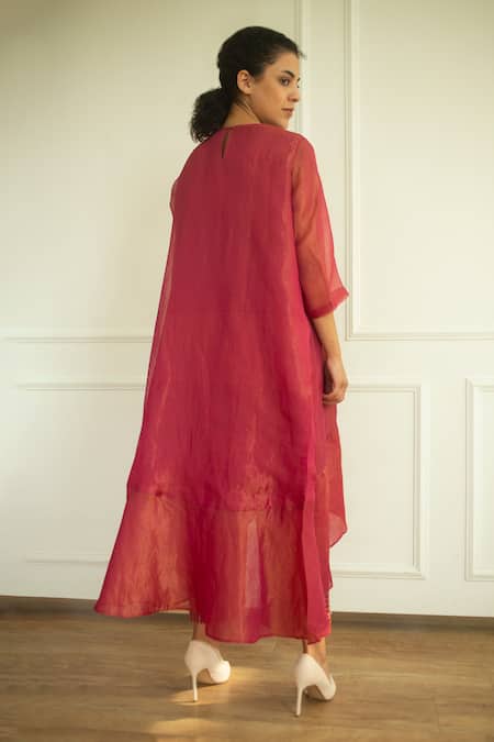 Shop Oja Pink Handloom Silk Applique Round Embroidered Tunic And Pant Set at Aza Fashions Shop_Oja_Pink Handloom Silk Applique Round Embroidered Tunic And Pant Set _at_Aza_Fashions