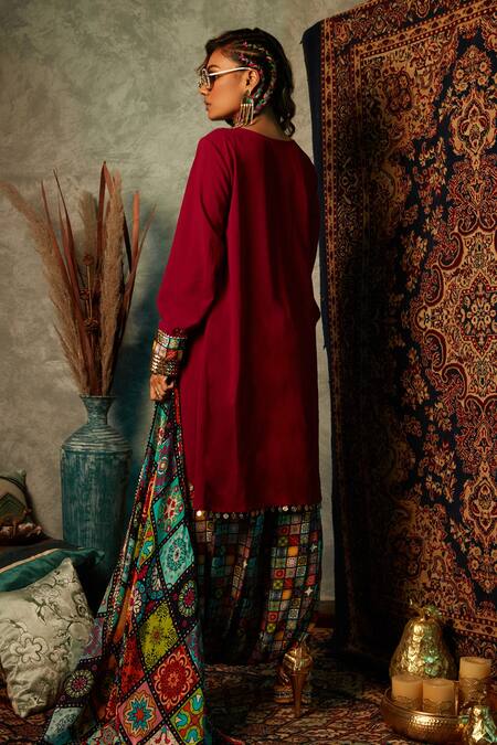 Esha L Amin Tile Placket Print Kurta 
