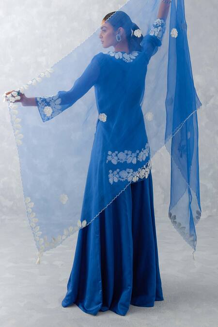 Shop_Devnaagri_Blue Organza And Cotton Satin Embroidery Thread V Neck Kurta Sharara Set _at_Aza_Fashions