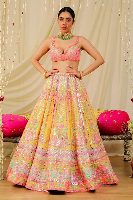 Rajbinder Chahal Embroidered Blouse With Lehenga Set 