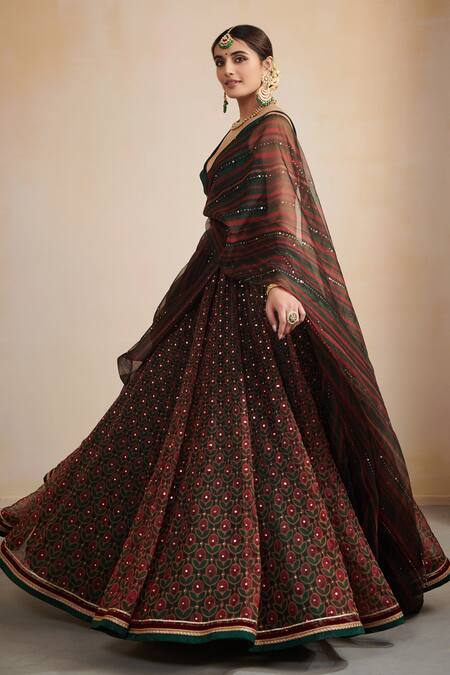 Shop Cedar & Pine Green Organza, Blouse Dupion Floral, Thread, Sequin And Mukaish Work, Lehenga Set at Aza Fashions Shop_Cedar & Pine_Green Organza, Blouse Dupion Floral, Thread, Sequin And Mukaish Work, Lehenga Set_at_Aza_Fashions
