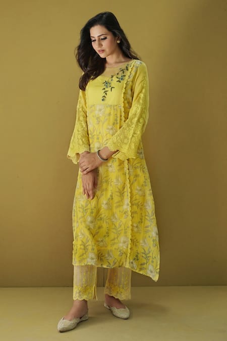 Naaz By Noor Vintage Floral Print Kurta Set 