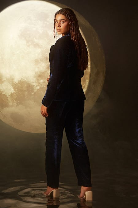 Shop Dohr India Blue Organza, Silk, Velvet Foil Printing Collared Floral Suit Set at Aza Fashions Shop_Dohr India_Blue Organza, Silk, Velvet Foil Printing Collared Floral Suit Set _at_Aza_Fashions