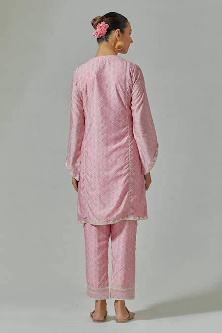 Basanti - Kapde Aur Koffee Printed Kurta And Pant Set 