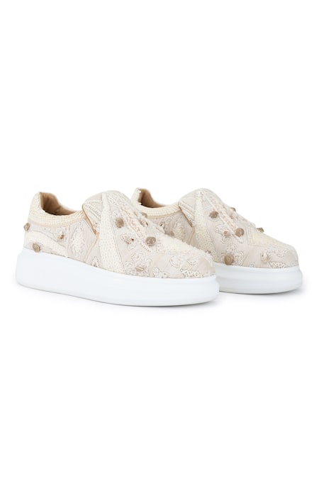 Anaar Beige Paradise Classic Embroidered Sneakers Online at Aza Fashions Anaar_Beige Paradise Classic Embroidered Sneakers _Online_at_Aza_Fashions