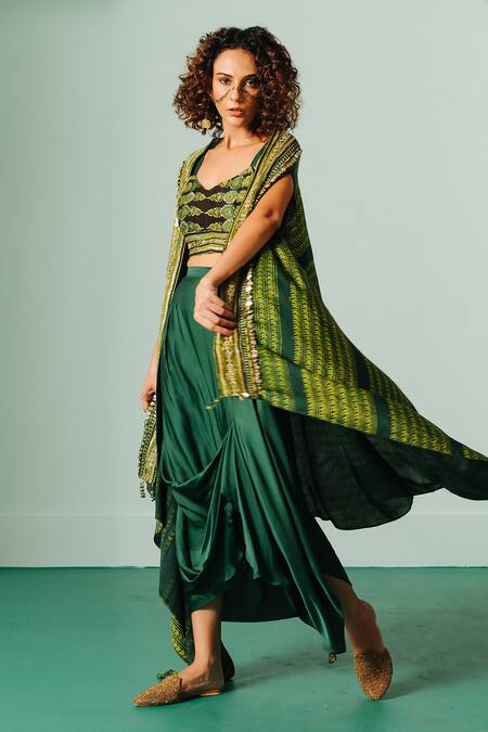 Shop Prahnaaya Green Satin Sequins, Embroidery Sweetheart Neck Printed Cape And Draped Skirt Set at Aza Fashions Shop_Prahnaaya_Green Satin Sequins, Embroidery Sweetheart Neck Printed Cape And Draped Skirt Set _at_Aza_Fashions