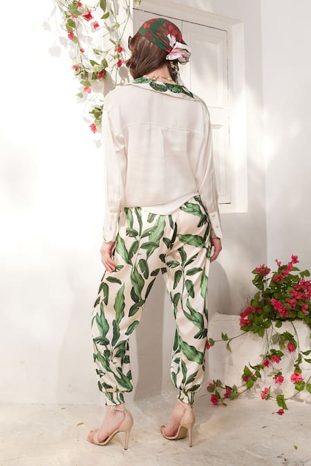 Buy POPWINGS Regular Fit Grey Floral Printed Solid Midrise Women Trouser at  Amazon.in