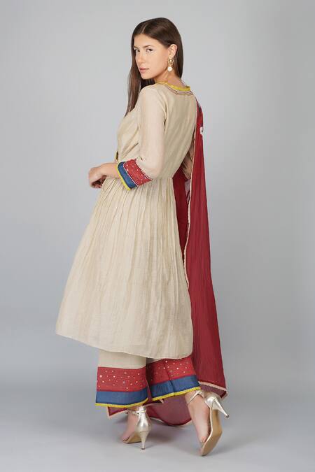 Shop_Devyani Mehrotra_Beige Chanderi 40grm Applique Floral Pattern V Neck Angarkha Set_at_Aza_Fashions