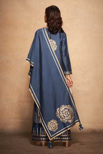 Gulabo By Abu Sandeep Gota Patti Rose Pattern Dupatta 