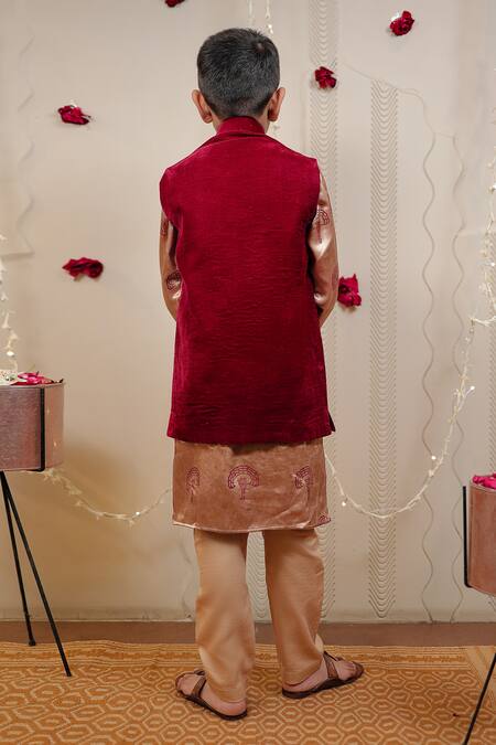 Shop Tiny Colour Maroon Velvet, Silk, Cotton Embroidery Block Print Kurta Set at Aza Fashions Shop_Tiny Colour_Maroon Velvet, Silk, Cotton Embroidery Block Print Kurta Set _at_Aza_Fashions