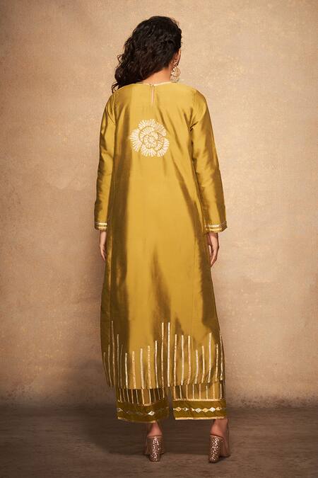 Shop_Gulabo By Abu Sandeep_Green Chanderi Gota Patti Olive Embellished Silk Pant _at_Aza_Fashions