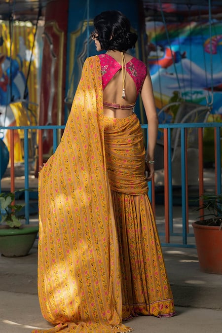 Irrau By Samir Mantri Multi Color Printed Pre-Draped Saree & Blouse 