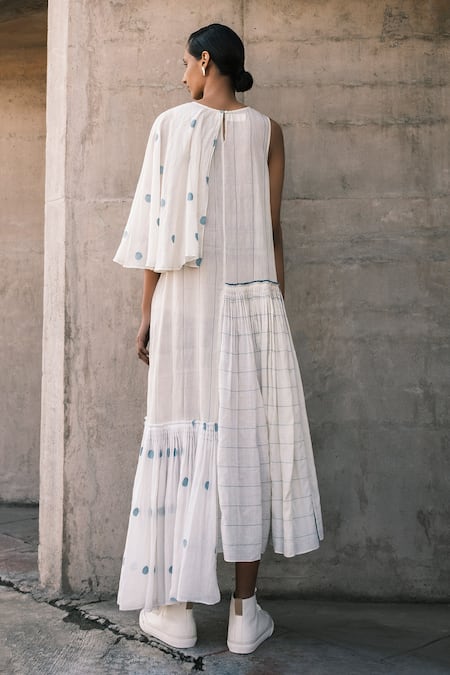 Shop Urvashi Kaur Off White Cotton, Silk Round Sierra Jamdani Polka Dot And Striped Pattern Dress at Aza Fashions Shop_Urvashi Kaur_Off White Cotton, Silk Round Sierra Jamdani Polka Dot And Striped Pattern Dress _at_Aza_Fashions
