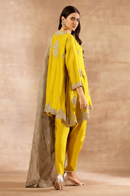 Jayanti Reddy Floral Embroidered Tunic Dhoti Pant Set 