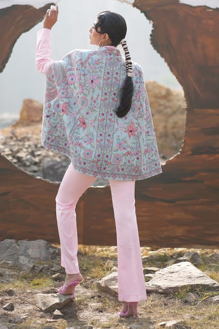 Neiza By Neeti Seth Floral Pattern Thread Work Cashmere Wool Cape 