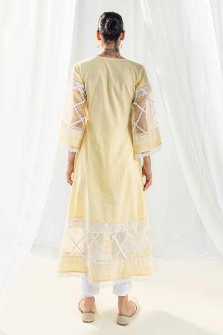 Roze Celeste Lace Embellished Kurta 