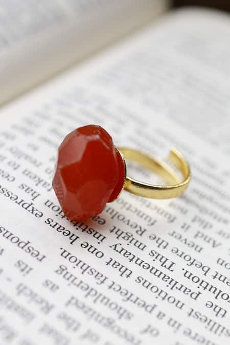 14KT Yellow Gold Carnelian Agate Hammered Ring - Adeler Jewelers