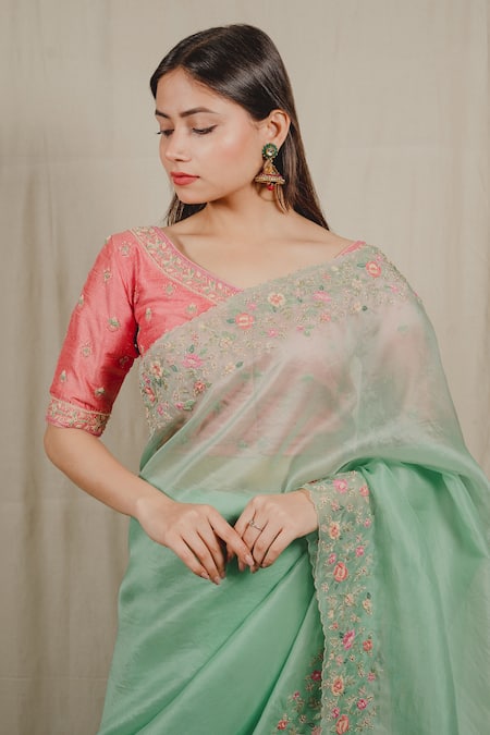 Shinor Embroidered Organza Border Saree & Blouse 
