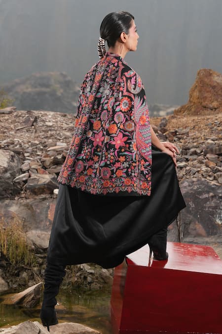 Neiza By Neeti Seth Floral Thread Embroidered Cashmere Wool Cape 