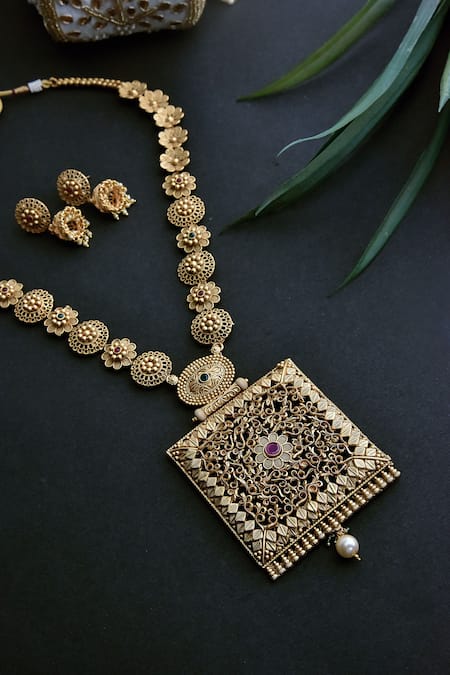 Buy Swabhimann Gold Plated Pearls Temple Necklace Set Online at Aza Fashions Buy_Swabhimann_Gold Plated Pearls Temple Necklace Set _Online_at_Aza_Fashions