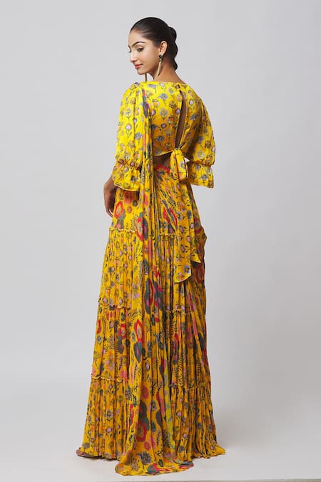 Shop_Diyarajvvir_Yellow Georgette, Modal Tassels, Printed Pre-draped Skirt Saree With Blouse _at_Aza_Fashions