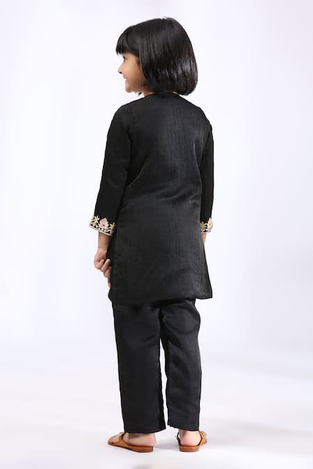 Shop_Neha Gursahani_Black Satin, Linen Embroidery Threadwork Kurta And Pant Set _at_Aza_Fashions