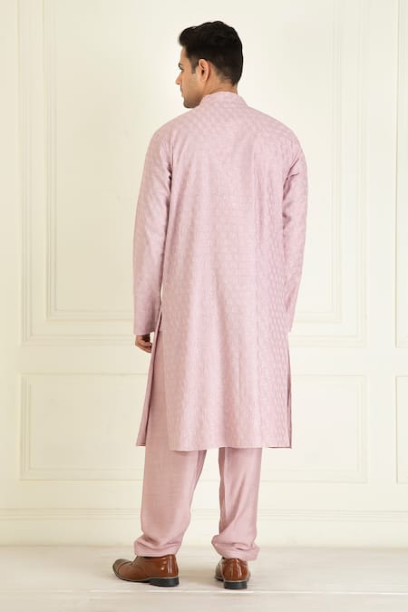 Priyanka Jain Thread Embroidered Kurta Set 