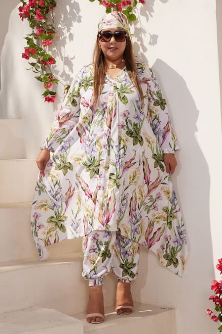 Reynu Taandon Floral Print Kaftan & Jogger Pant Set 