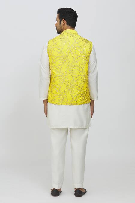 Shop_Priti Sahni_Yellow Silk, Cotton Zari Embroidered Bundi Jacket Set _at_Aza_Fashions