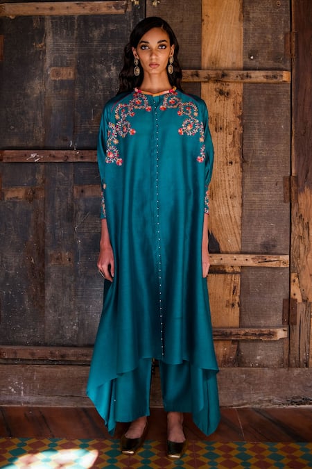 Shikha Mehta Silk Chanderi Tunic & Pyjama Set 