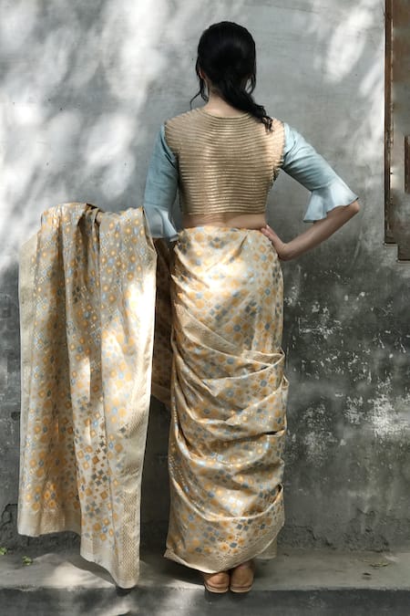 Shop_I Am Design_Green Raw Silk Floral And Kantha Embroidery Round Placement Crop Top _at_Aza_Fashions