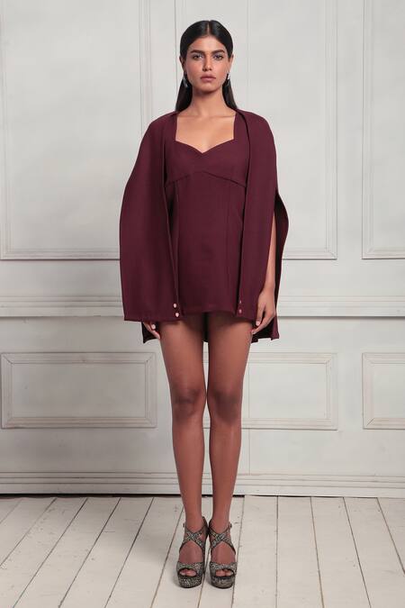 Couché By Anandini_Maroon Crepe Sweetheart Neck Plain Mini Dress  _Online_at_Aza_Fashions