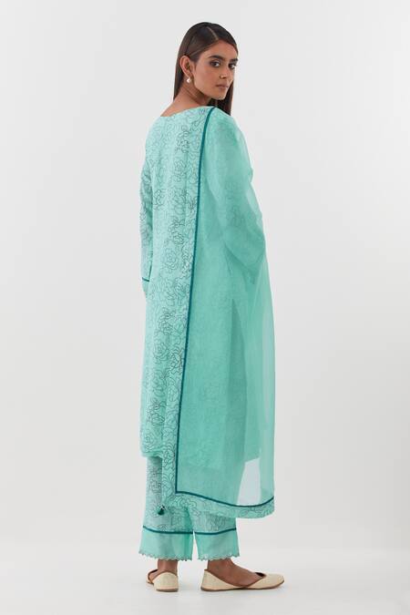 Shop Amisha Kothari Blue Cotton, Silk Organza Embroidery, Zari Keyhole Neck Floral Printed Kurta Set at Aza Fashions Shop_Amisha Kothari_Blue Cotton, Silk Organza Embroidery, Zari Keyhole Neck Floral Printed Kurta Set _at_Aza_Fashions